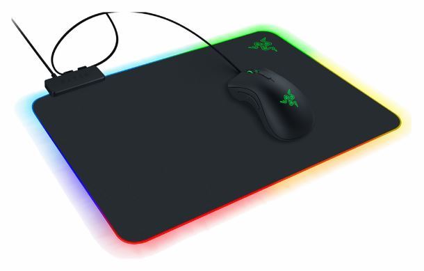 mouse-pad-razer-firefly-v2hard-surface-mat-with-chroma